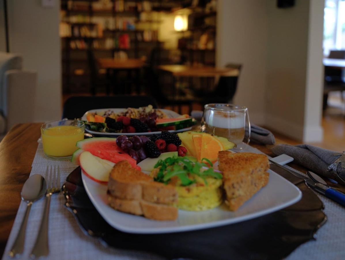 Le Pimbina Bed and Breakfast Mont-Tremblant Eksteriør billede